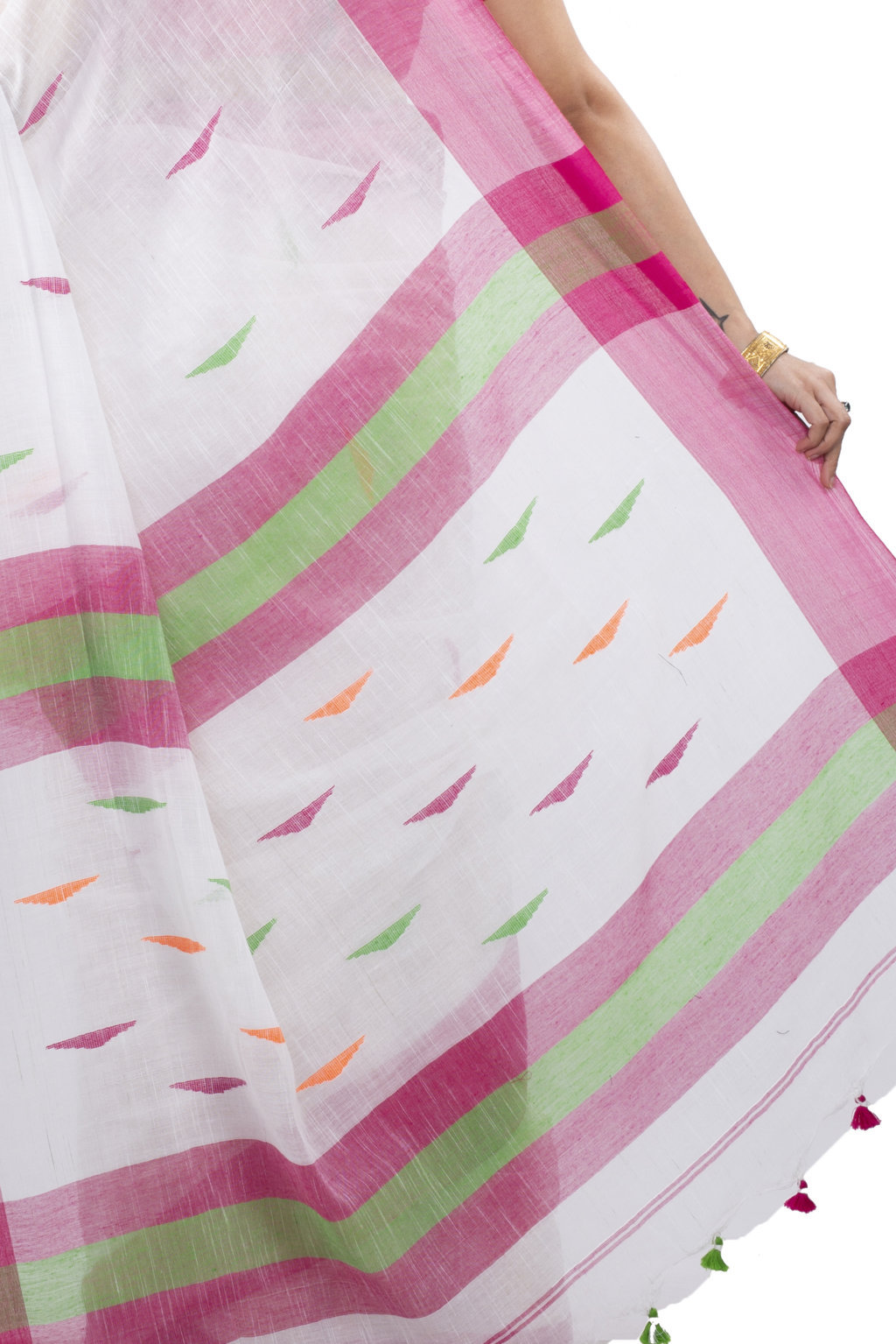 White Pure Cotton Clasic_Than Hand Loom Saree (805)